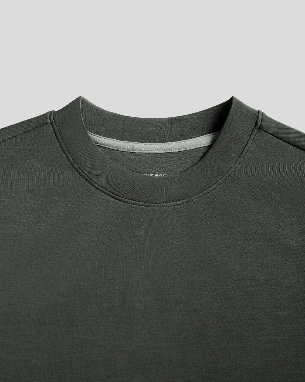 Klassischer Pullover