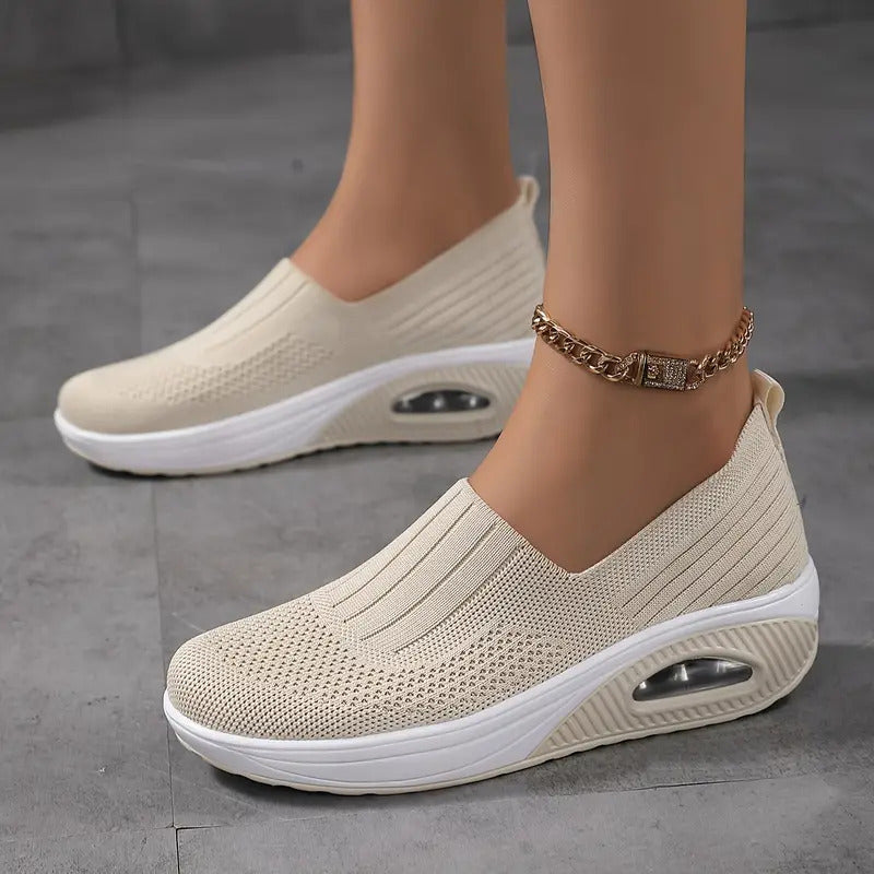 Nadia – Orthopädische Schuhe für mühelose Schritte