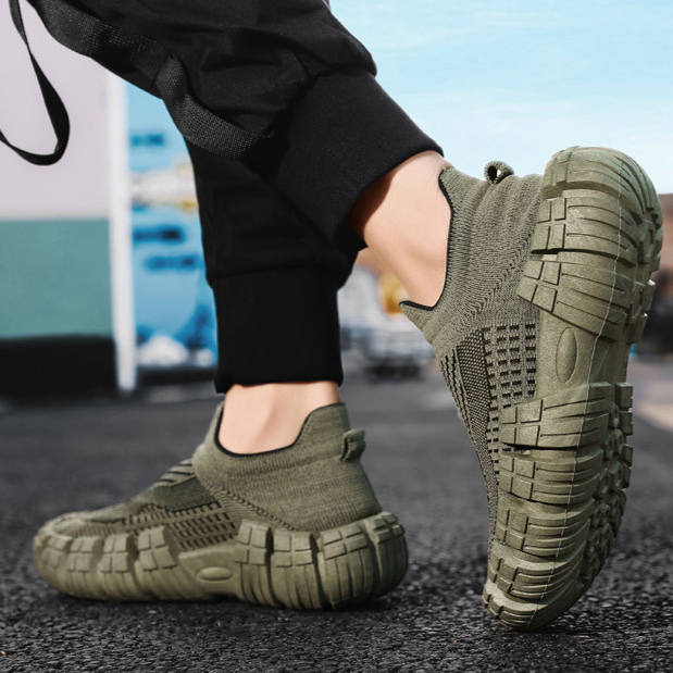 Urban Shield Sneaker