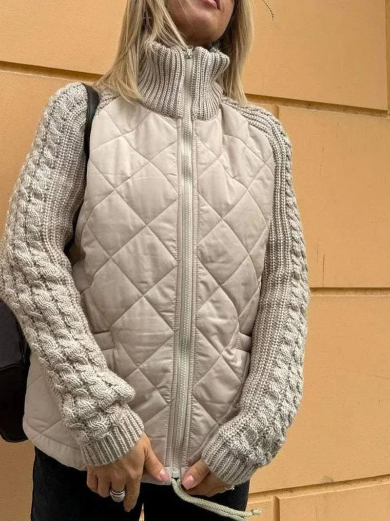Nerida™ | Strickjacke mit Zopfmuster-Ärmeln