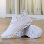Heidi – Bequeme Outdoor Schuhe für aktive Tage
