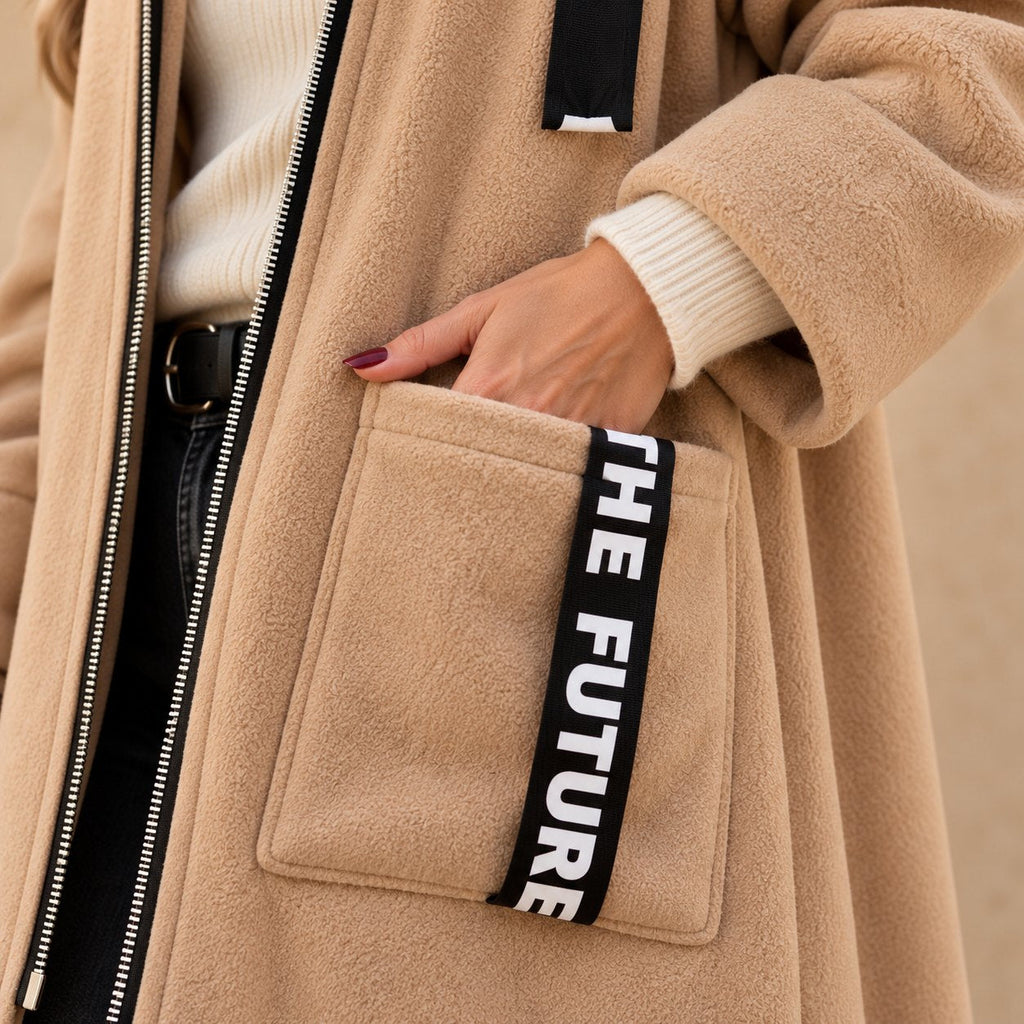 Rosemarie™ Fleece-Mantel